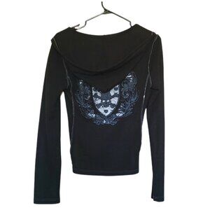 URBAN BEHAVIOR COLLECTION Vintage Women's Black Skull & Crossbones Hoodie Small